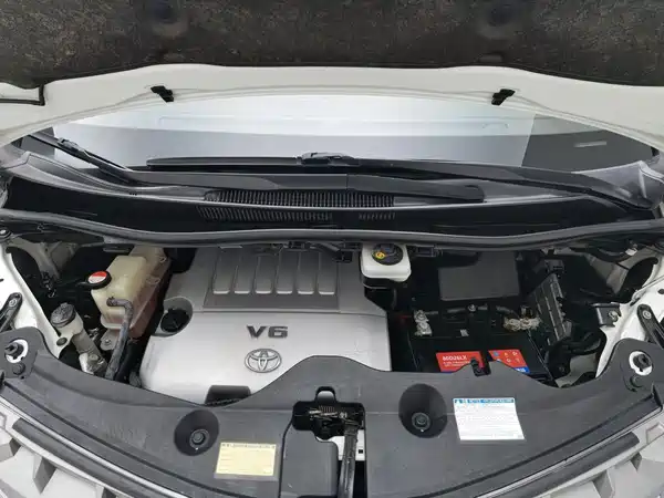 Toyota Alphard 2015