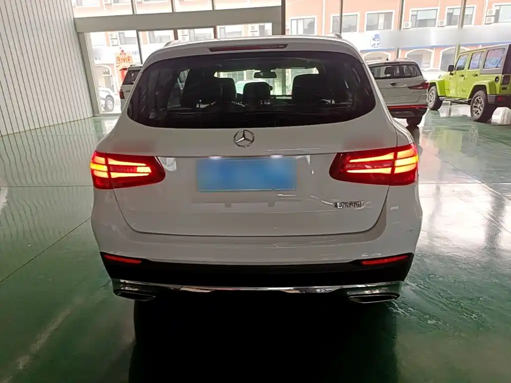 Mercedes-Benz GLC 2016 — фото 6