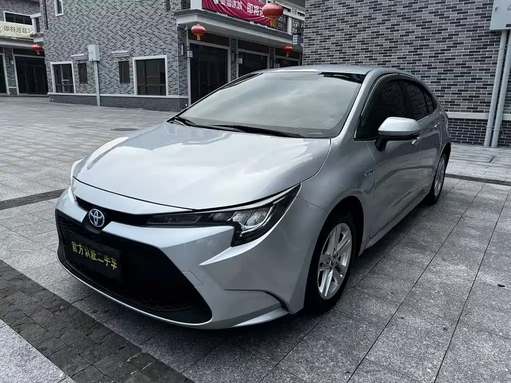 Toyota Levin 2022 — фото 1