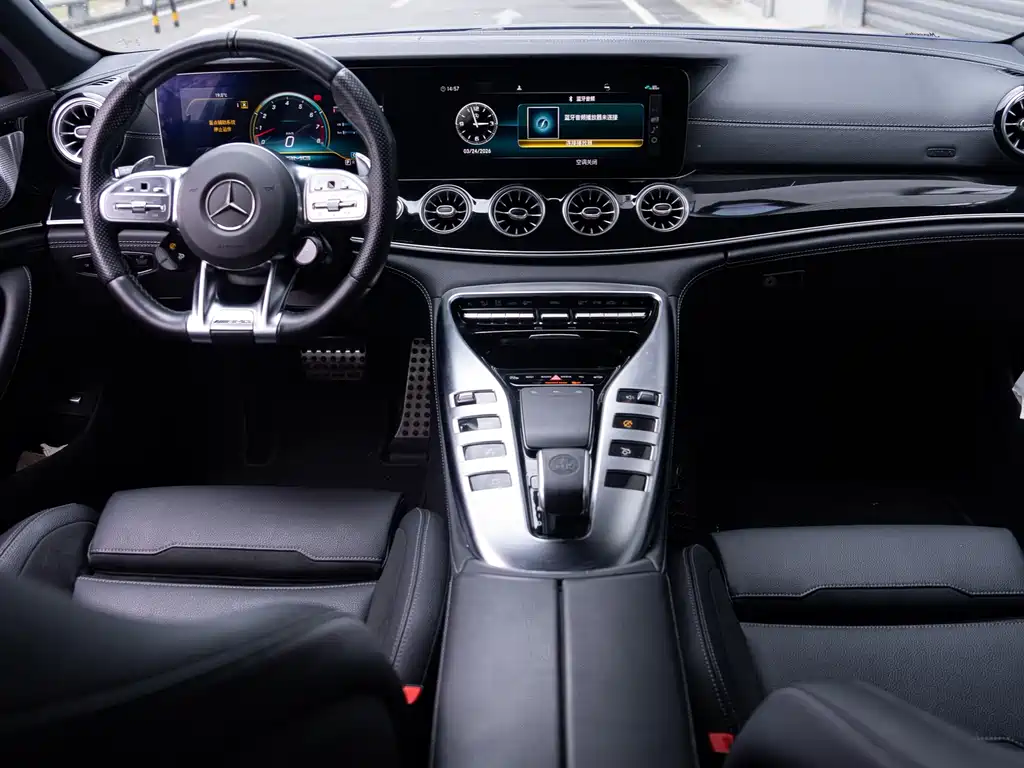 Mercedes-Benz AMG GT 2020 — фото 9