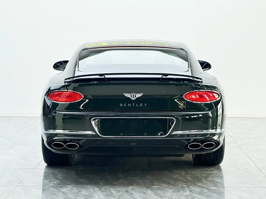 Bentley Continental 2021