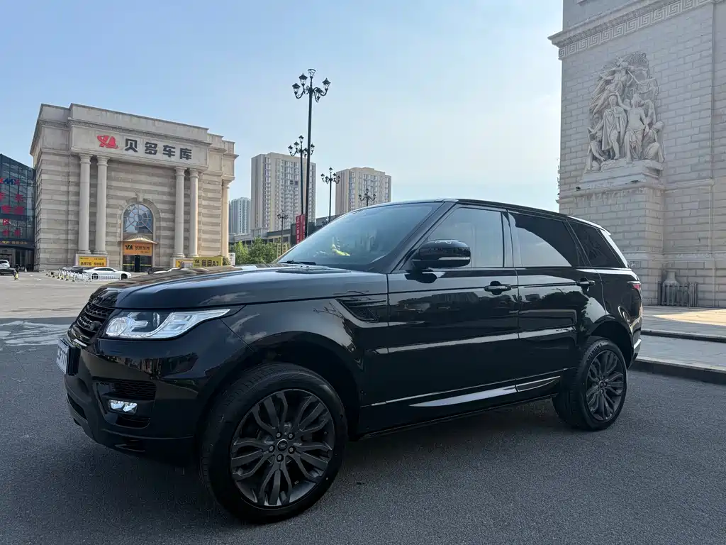 Land Rover Range Rover Sport 2017 — фото 1
