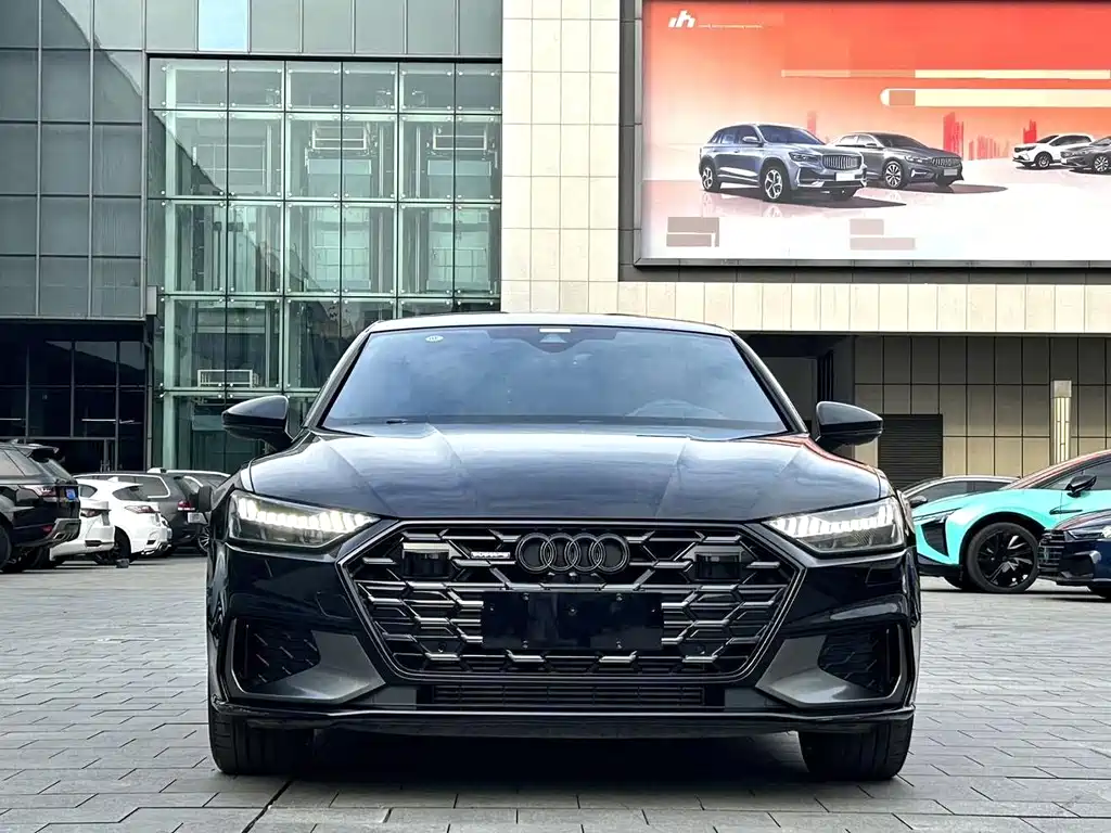 Audi A7L 2025 — фото 2