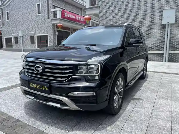 GAC Trumpchi GS8 2017