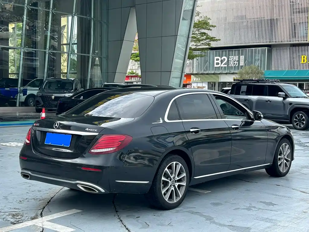 Mercedes-Benz E-Class 2020