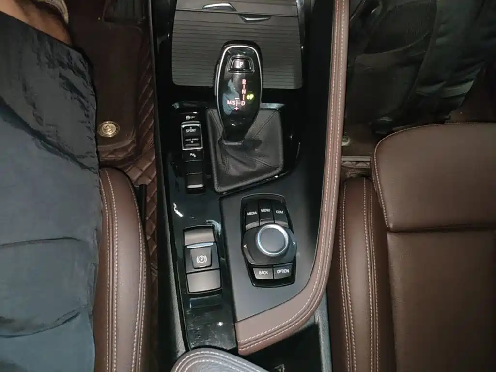 BMW X2 2020 — фото 14