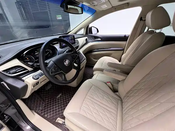 Buick GL8 2024