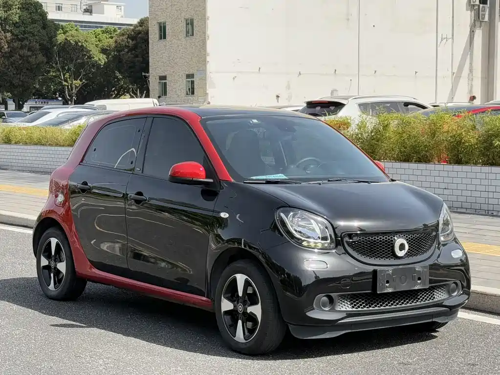 smart Forfour 2018 — фото 3
