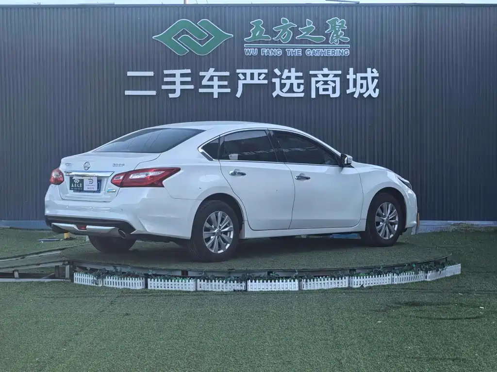 Nissan Teana 2017 — фото 20