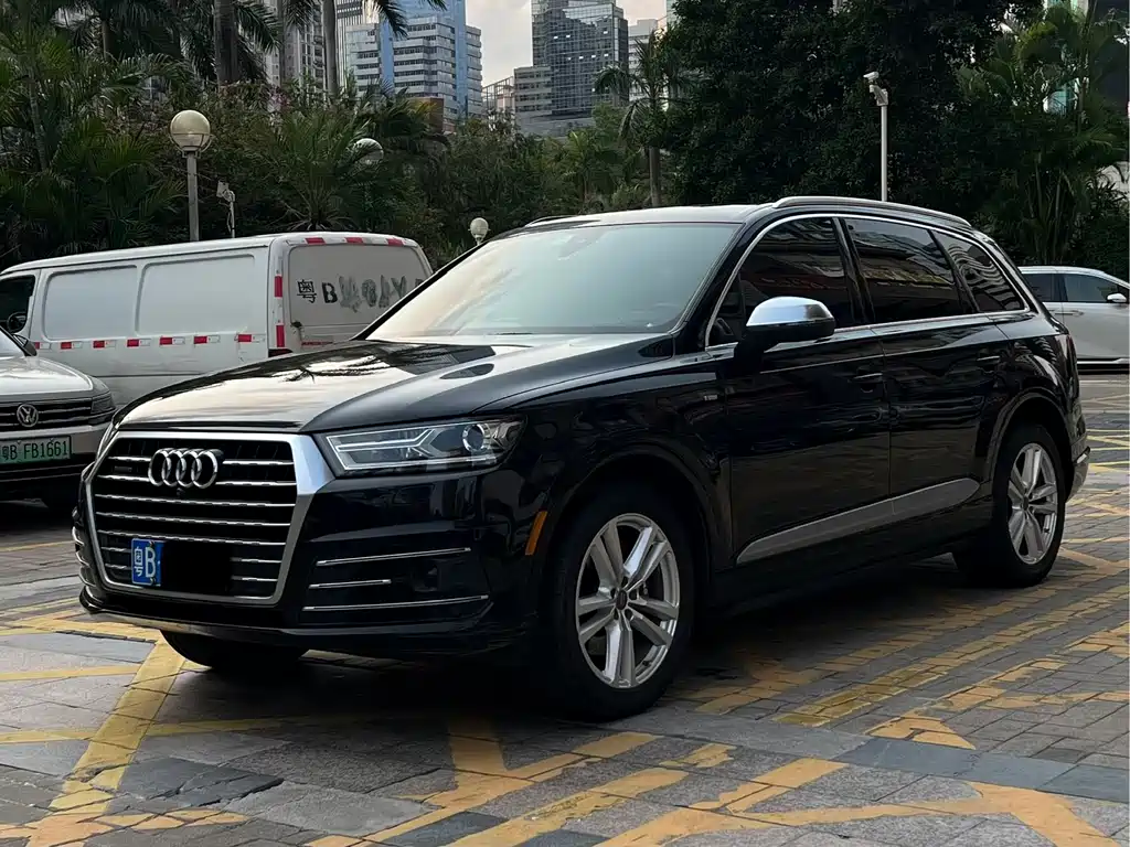 Audi Q7 2017 — фото 3