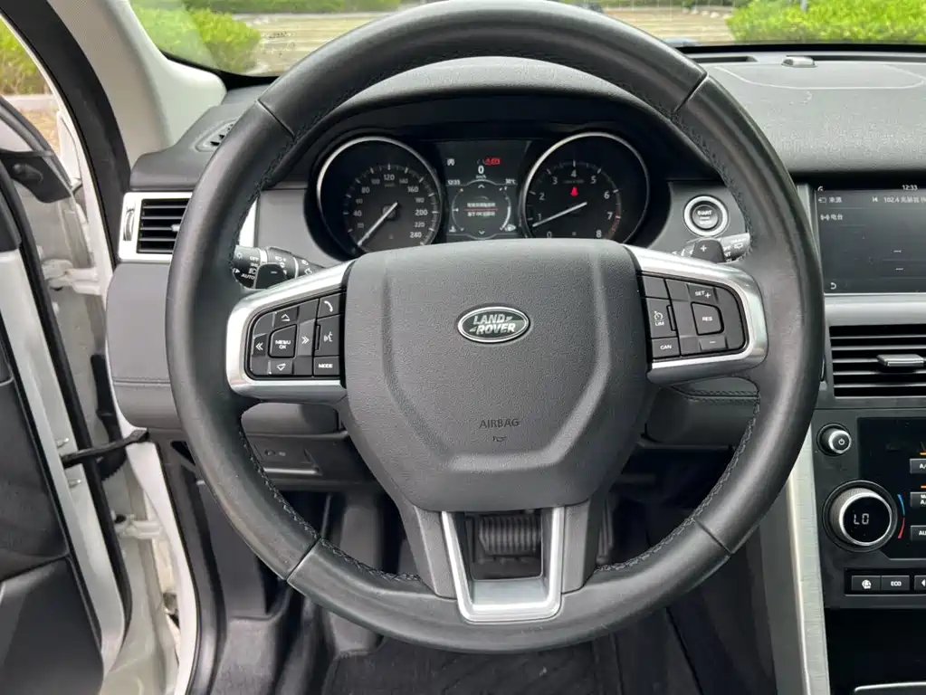 Land Rover Discovery Sport 2019 — фото 9