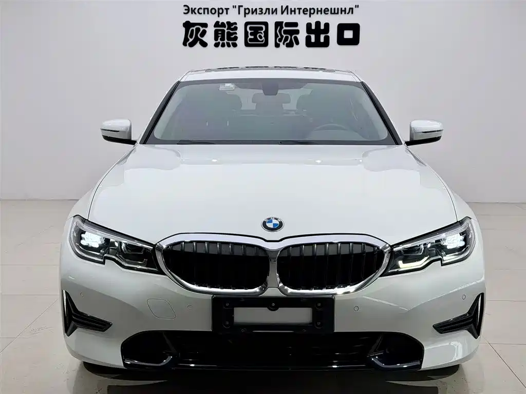 BMW 3 Series 2021
