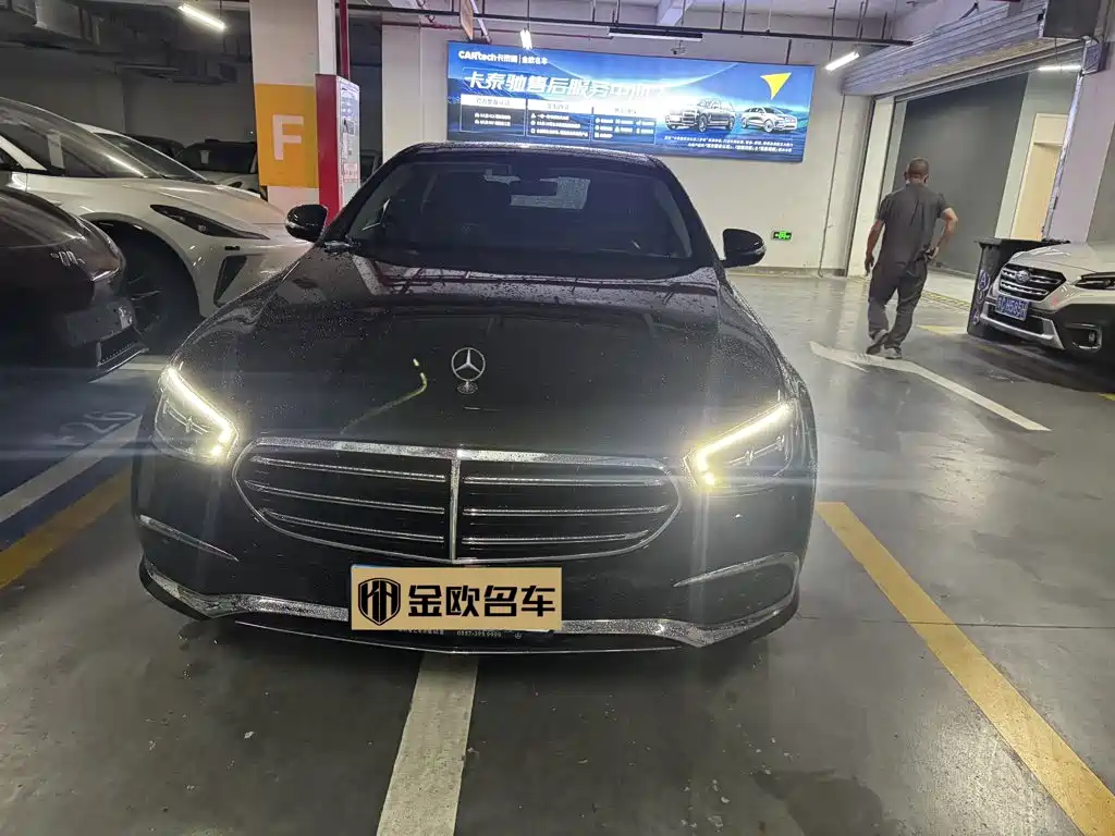 Mercedes-Benz E-Class 2023