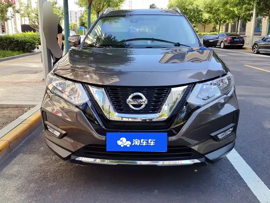Nissan X-Trail 2017 — фото 2
