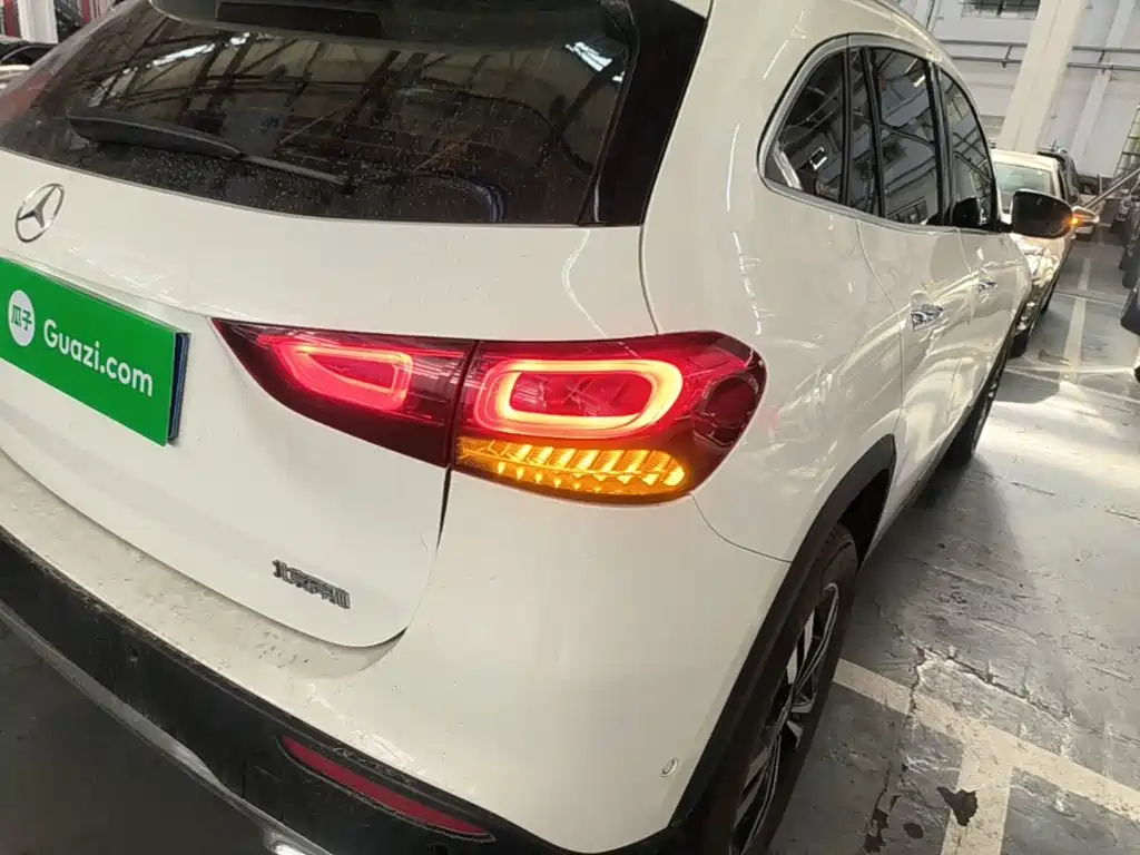 Mercedes-Benz GLA 2022 — фото 8