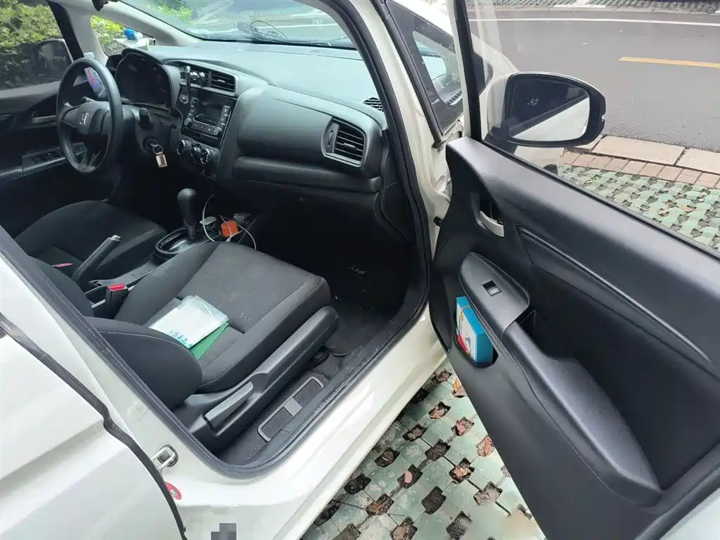 Honda Fit 2019 — фото 19