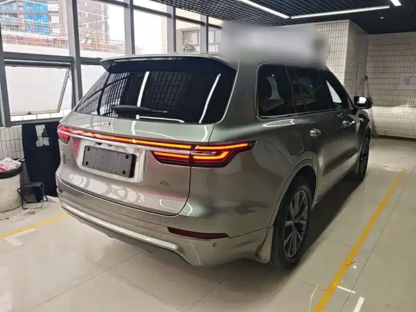Li Auto ONE 2021
