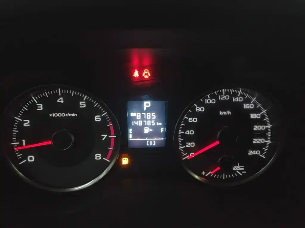 Subaru Forester 2015 — фото 12