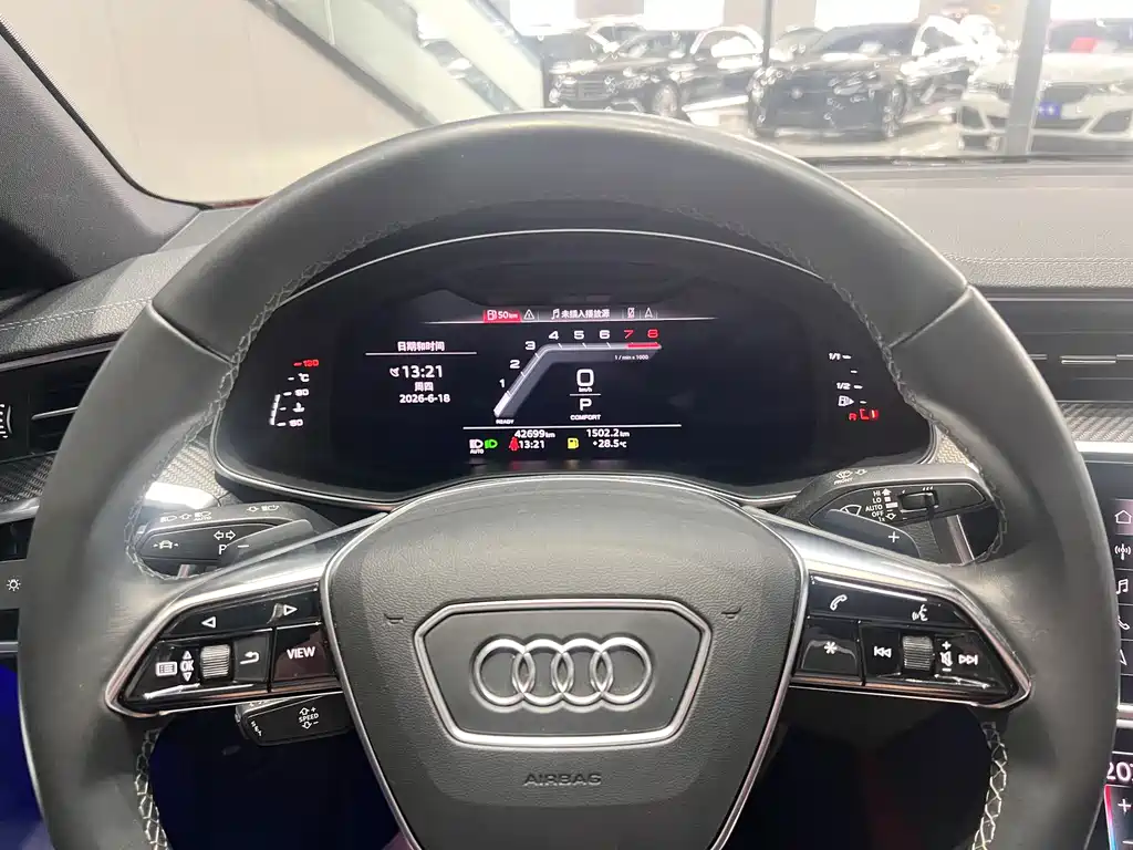 Audi A7L 2023 — фото 4