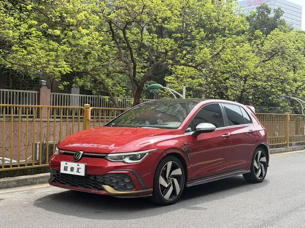 Volkswagen Golf GTI 2022