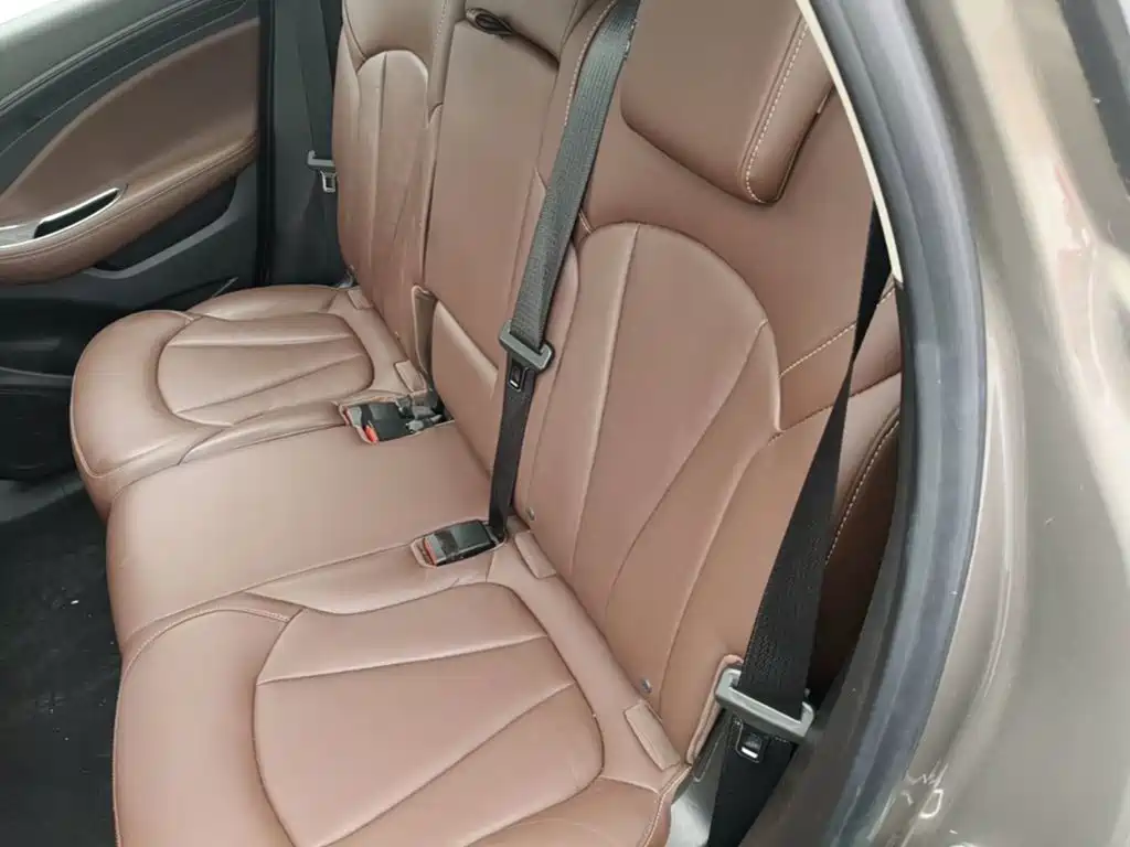 Buick Envision Plus 2018 — фото 17
