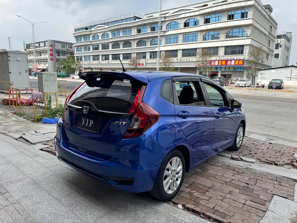 Honda Fit 2018 — фото 18