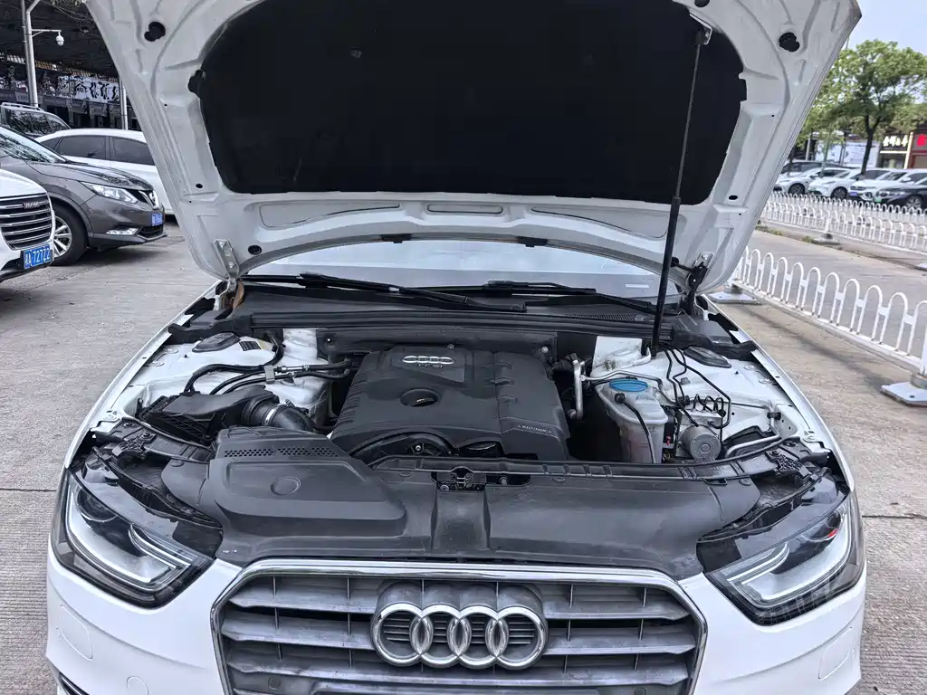 Audi A4L 2013 — фото 10