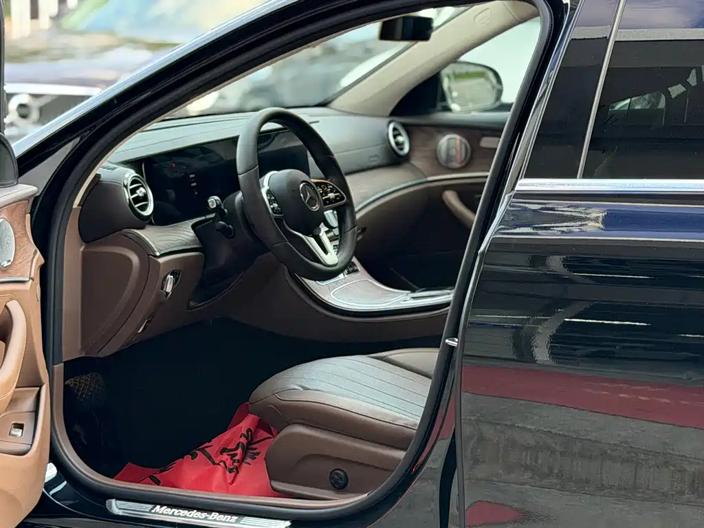 Mercedes-Benz E-Class 2019