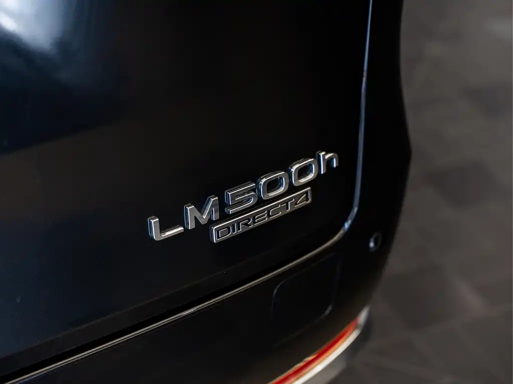 Lexus LM 2026 — фото 10