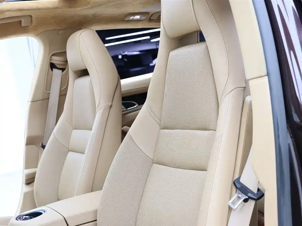 Porsche Panamera 2015 — фото 4