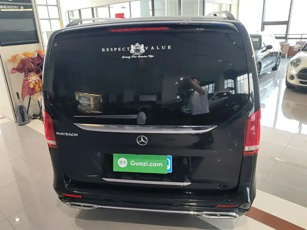 Mercedes-Benz V-Class 2020 — фото 6