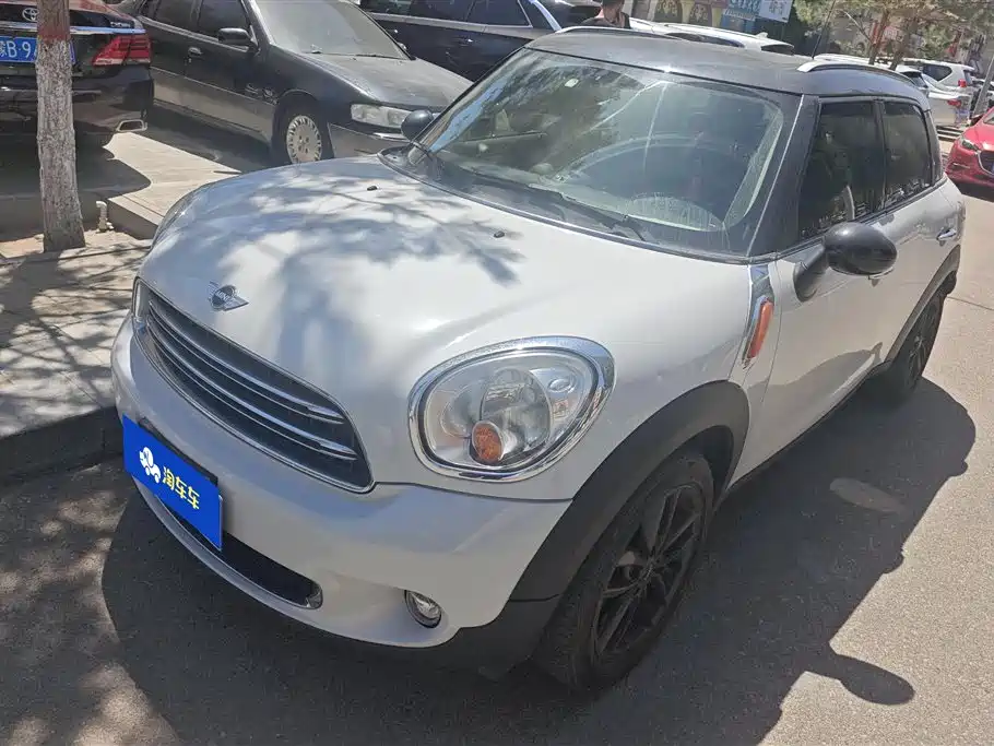 MINI JCW Countryman 2016