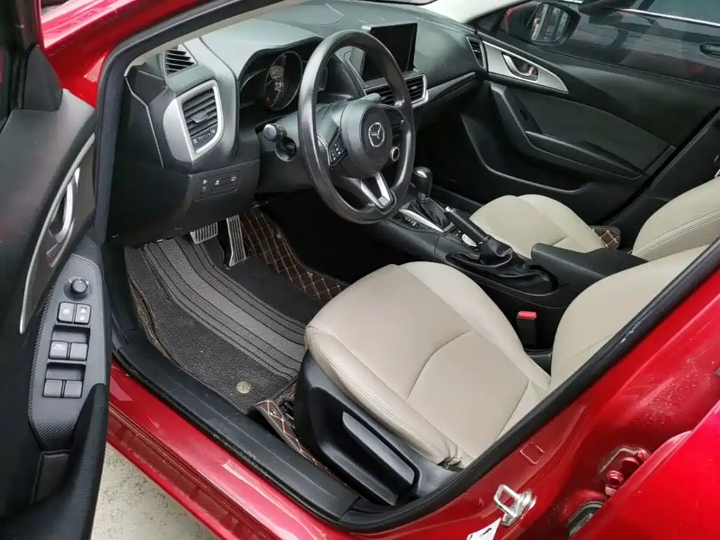 Mazda 3 Angkesela 2019 — фото 15