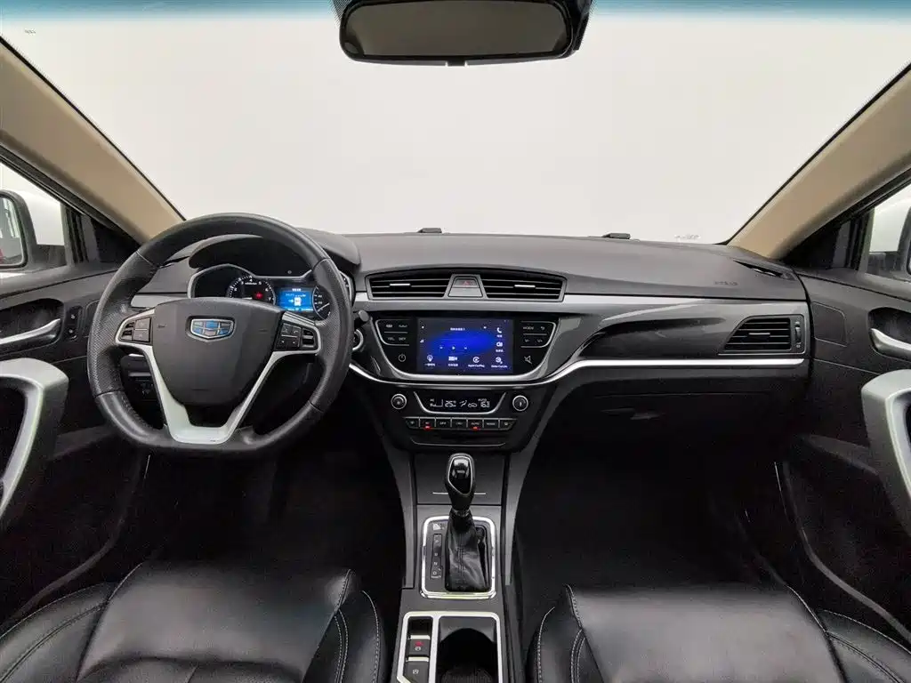 Geely Emgrand 2016 — фото 5