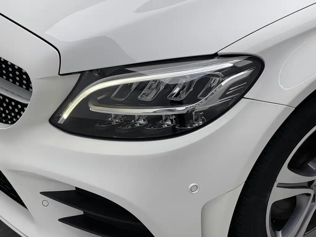 Mercedes-Benz C-Class 2020 — фото 18