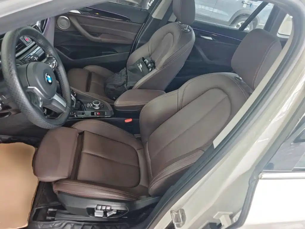 BMW X1 2021 — фото 11