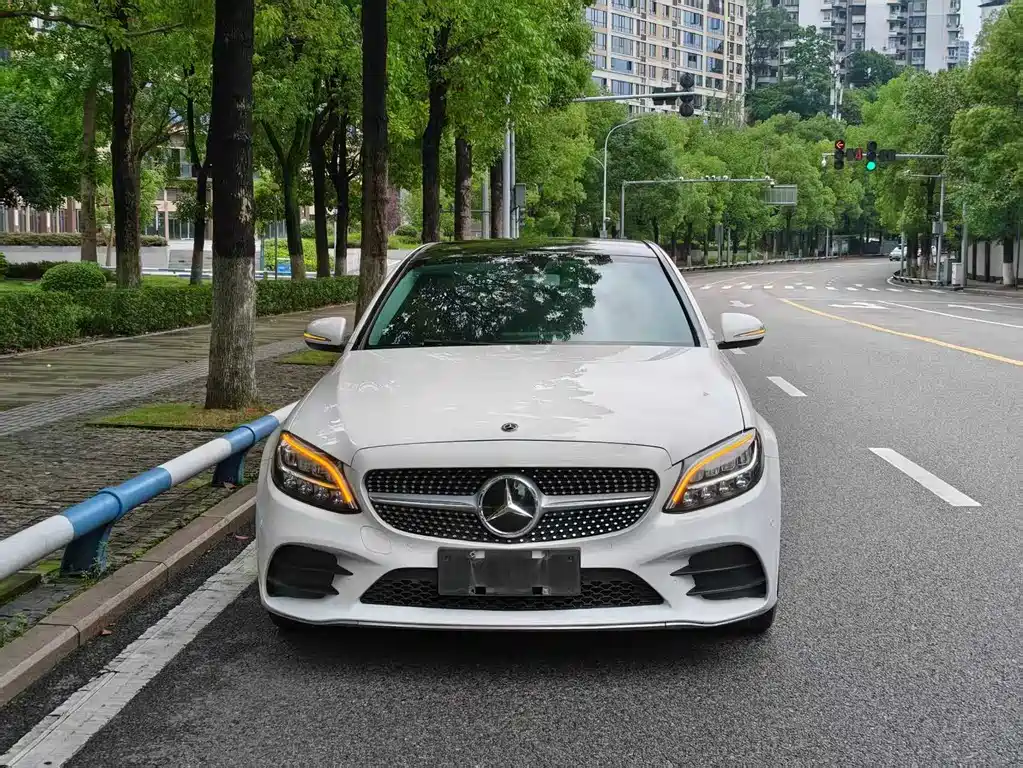 Mercedes-Benz C-Class 2019