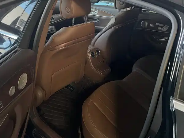 Mercedes-Benz E-Class 2025