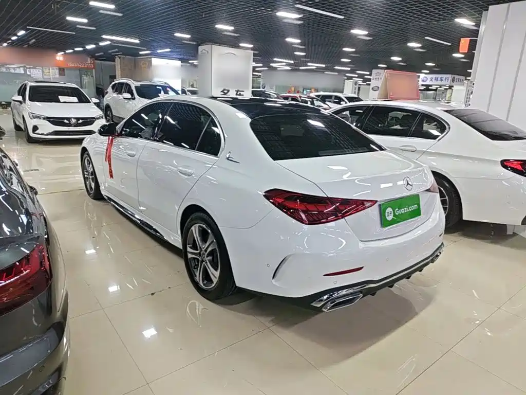 Mercedes-Benz C-Class 2022