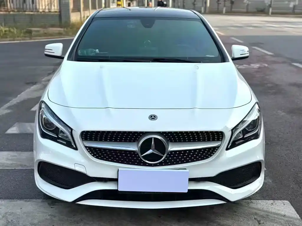 Mercedes-Benz CLA 2018 — фото 2