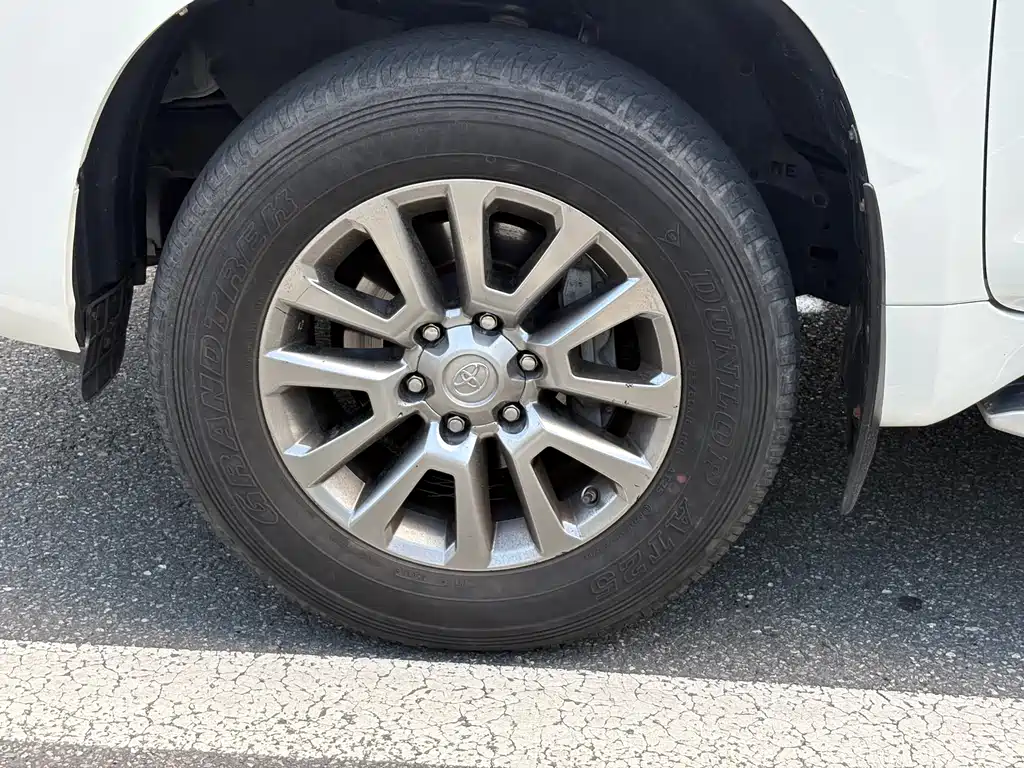 Toyota Prado 2018