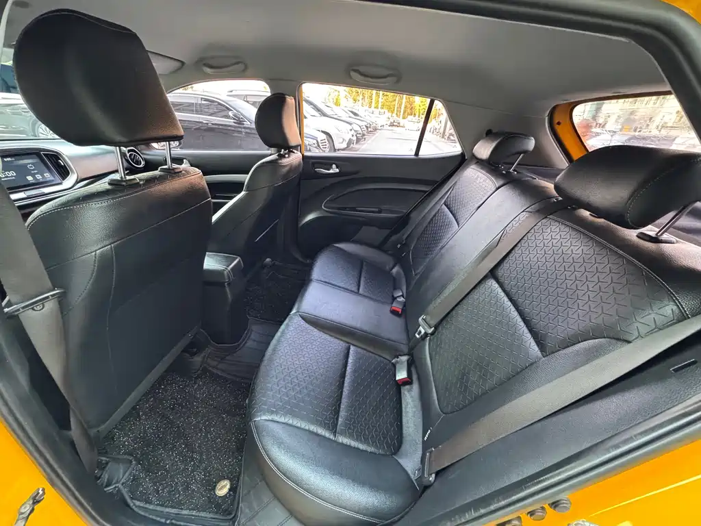 Kia KX1 2019 — фото 12