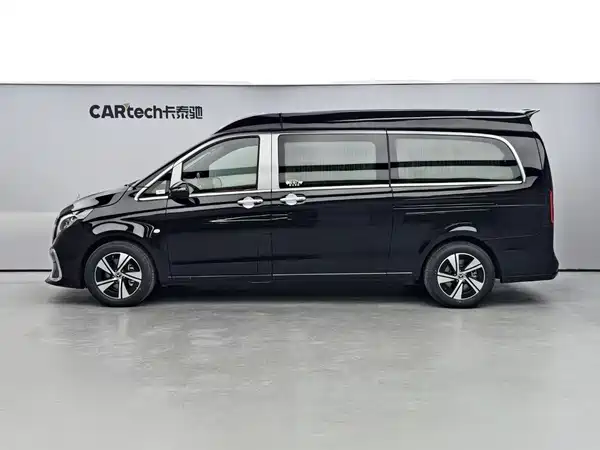 Mercedes-Benz Vito 2024