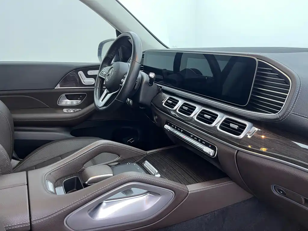 Mercedes-Benz GLE 2021 — фото 20