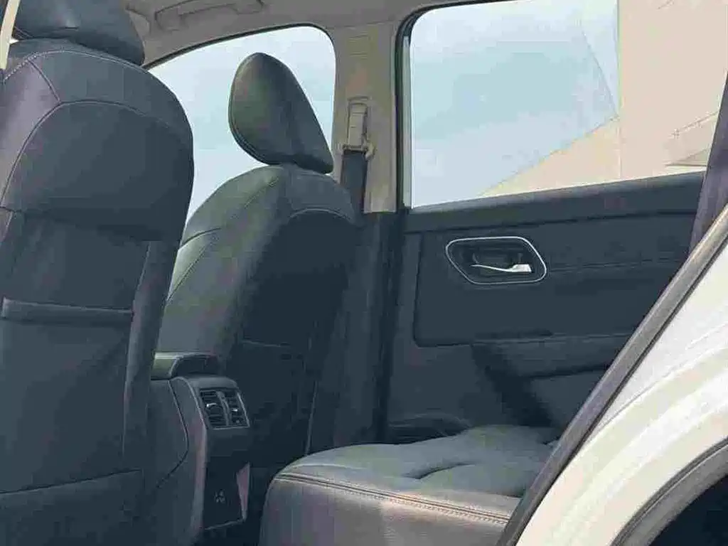 Nissan X-Trail 2024 — фото 17