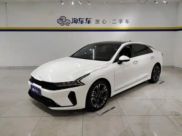 Kia K5 2023