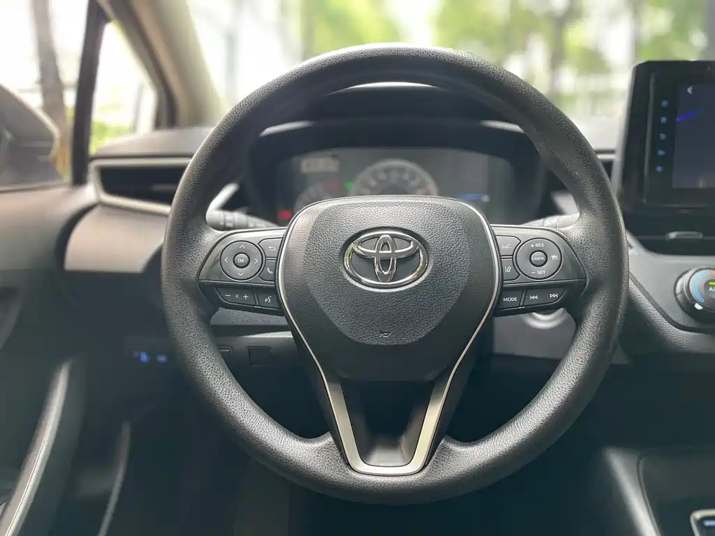Toyota Corolla 2024 — фото 14