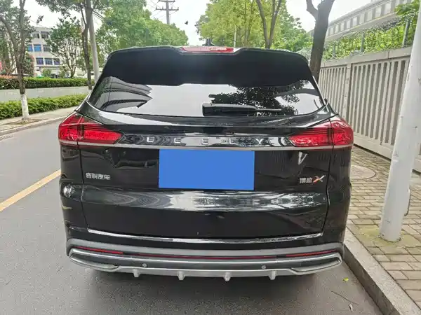 Geely Boyue 2022