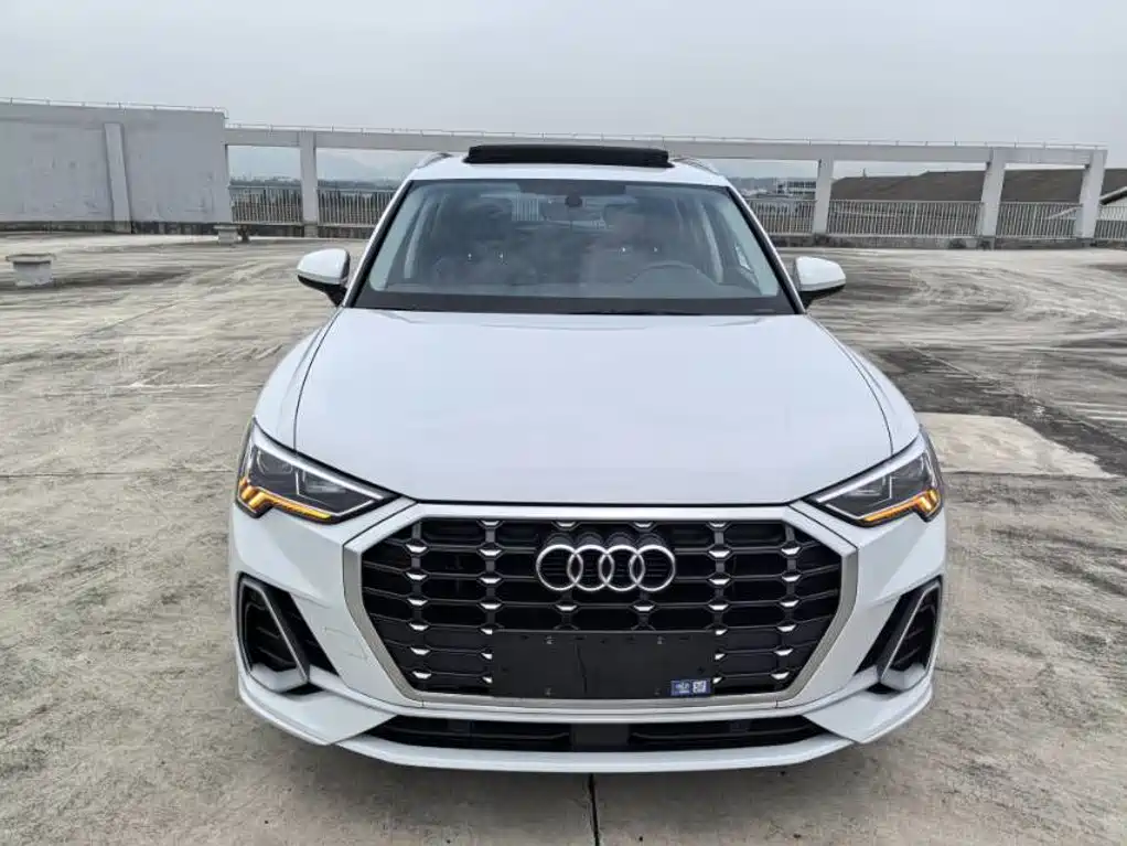 Audi Q3 2023