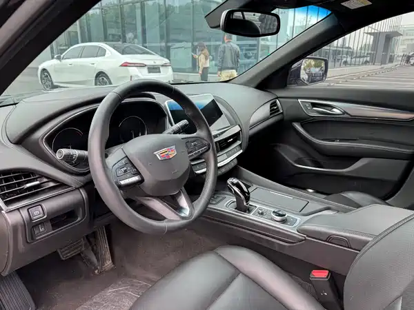 Cadillac CT5 2022